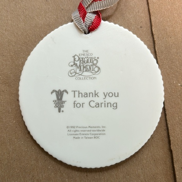 THE ENESCO 1993 PRECIOUS MOMENTS CHRISTMAS ORNAMENT - Picture 7 of 13